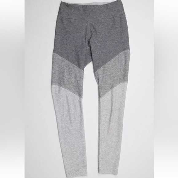 OUTDOOR VOICES gray springs 7/8 leggings size medium - Picture 1 of 3
